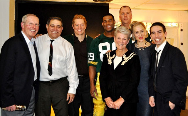 Head New York Giants coach Tom Coughlin and his wife Judy with the cast